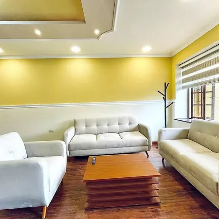 Cerca De Todo ! Apartment Ambato Exterior photo